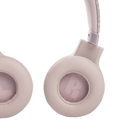 JBL Live 460NC - Rose - Wireless on-ear NC headphones - Detailshot 3 image number null
